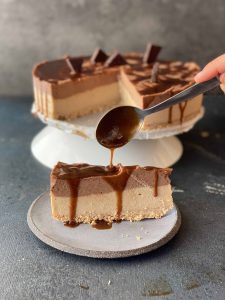 layeredcheesecakechoc-225x300